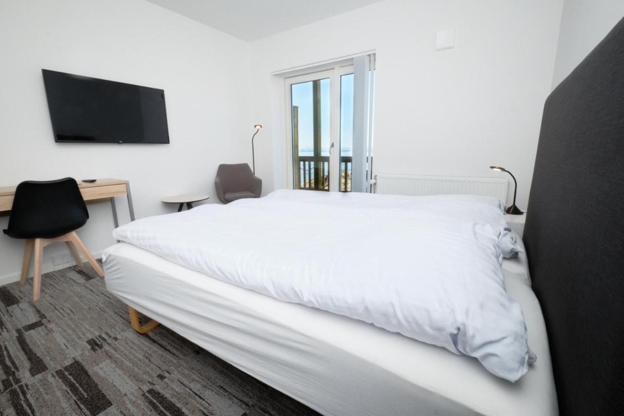 Icefiord Apartments อิลูลิสชัท ภายนอก รูปภาพ